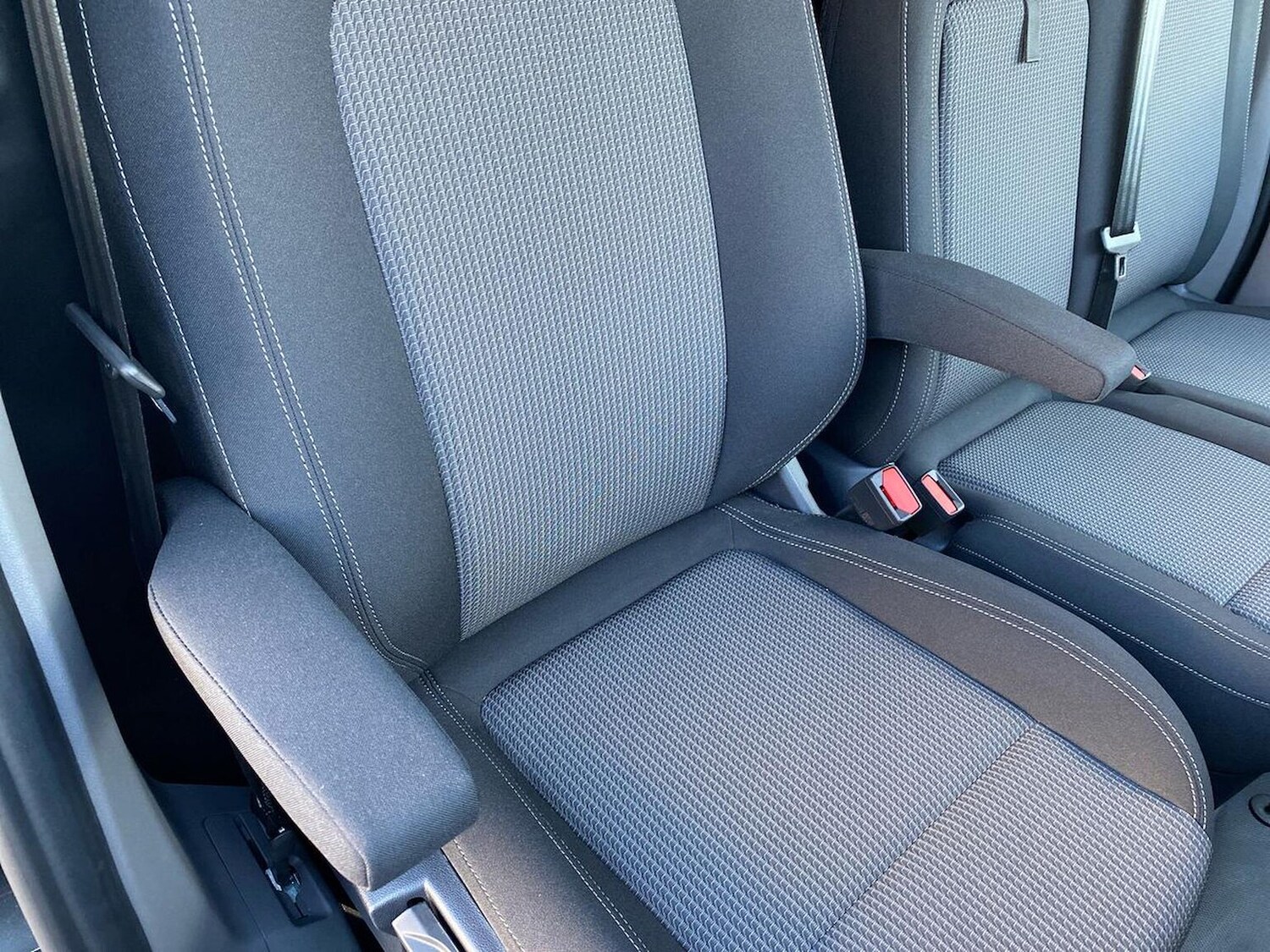 Used Volkswagen Transporter 2025 for sale - 77488599: Photo 34