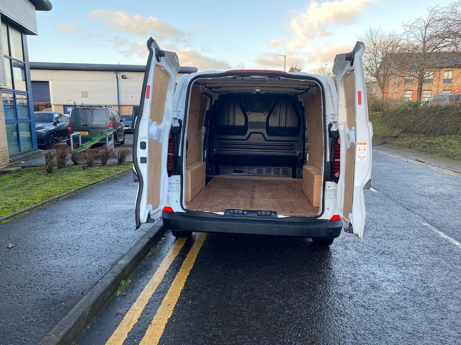 Used Volkswagen Transporter 2025 for sale - 76892099: Photo 26