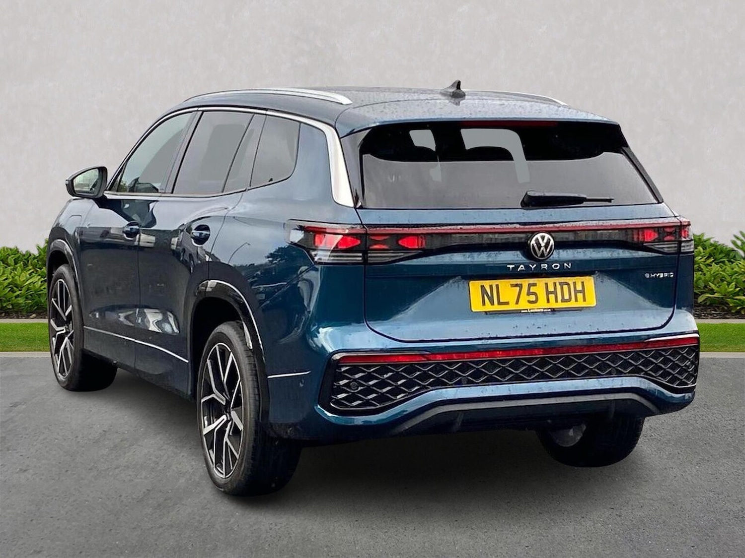 Used Volkswagen Touran 2025 for sale - 77488661: Photo 3