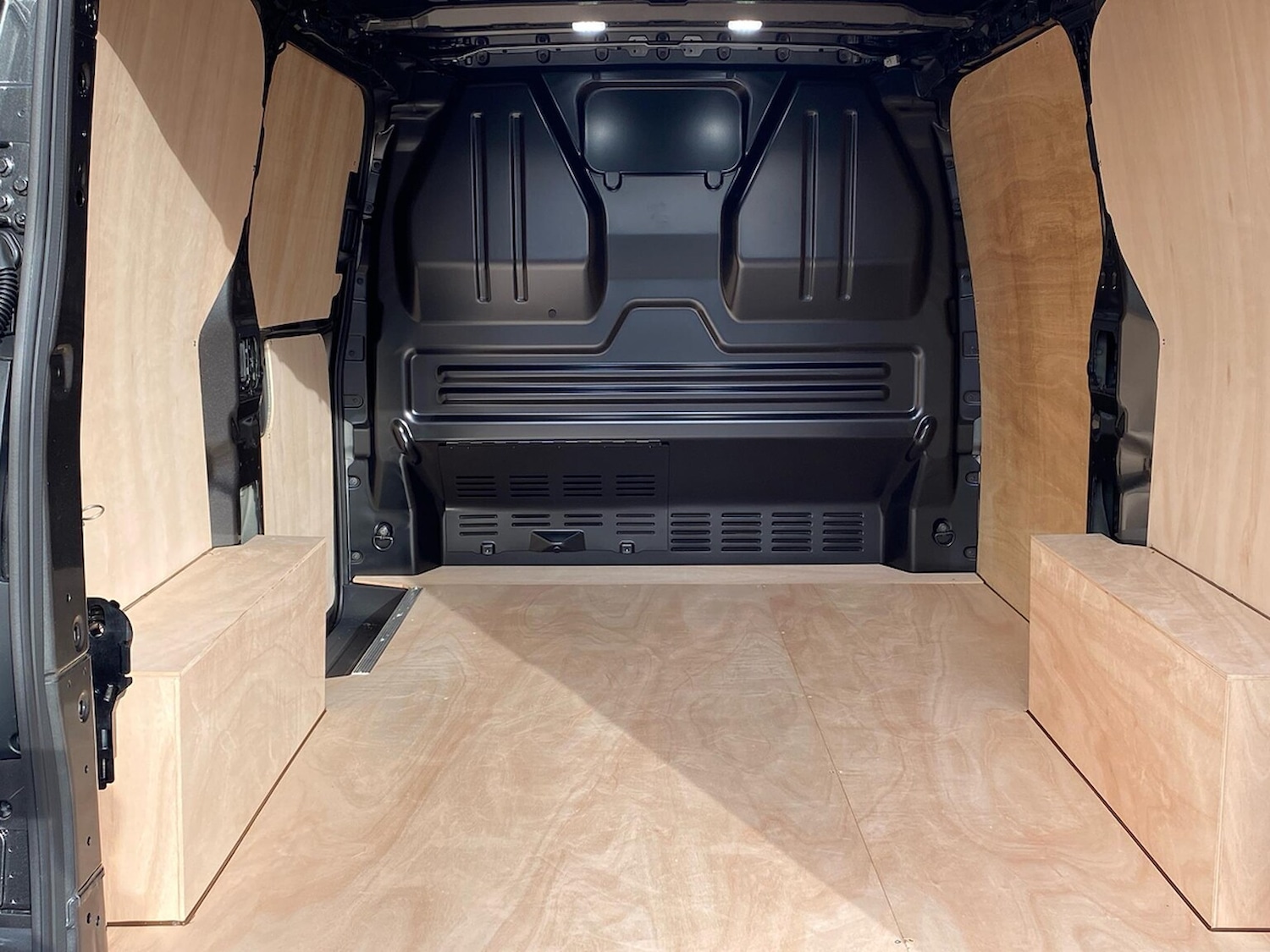 Used Volkswagen Transporter 2025 for sale - 77069982: Photo 11