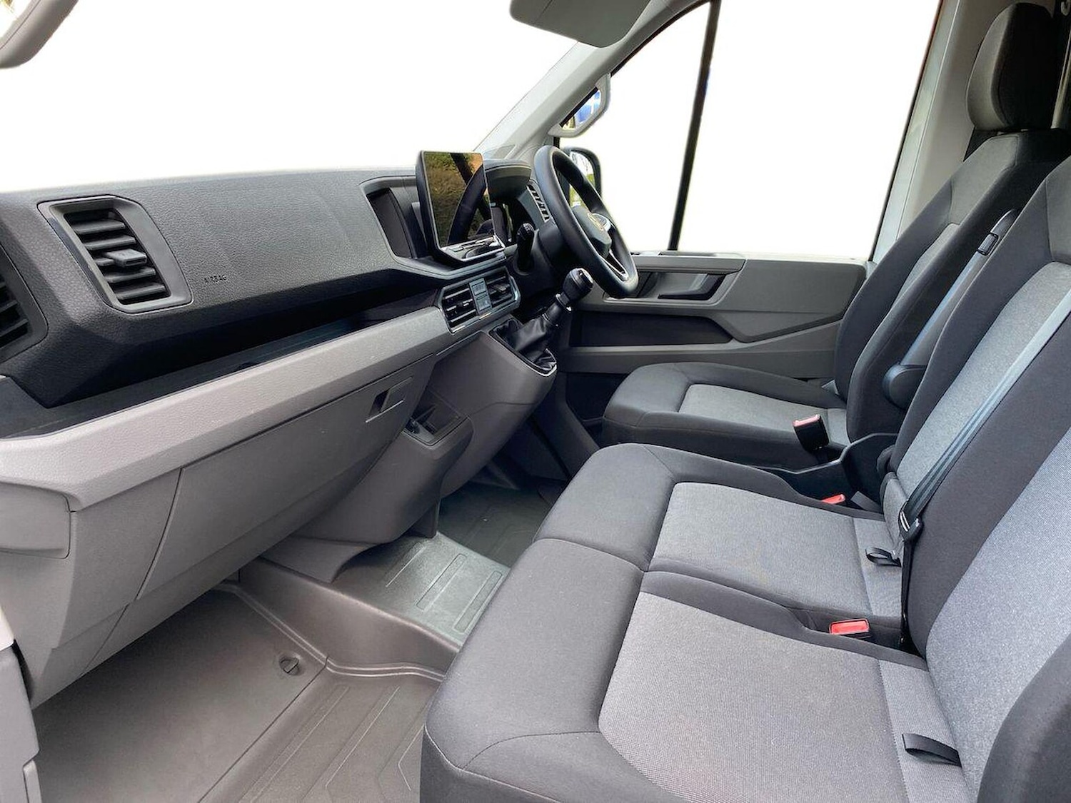 Used Volkswagen Crafter 2025 for sale - 77888603: Photo 2