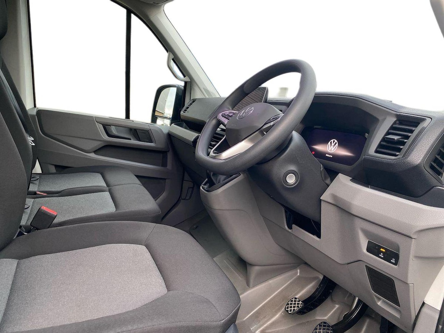 Used Volkswagen Crafter 2025 for sale - 76762447: Photo 6