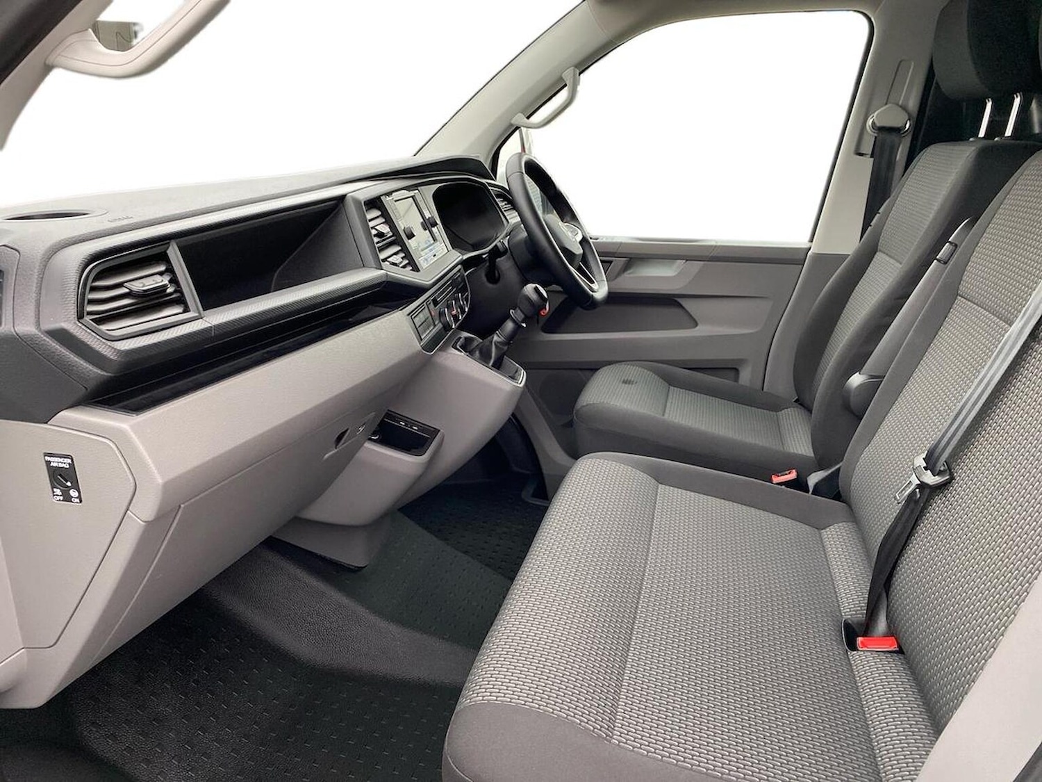 Used Volkswagen Transporter 2024 for sale - 76577189: Photo 2