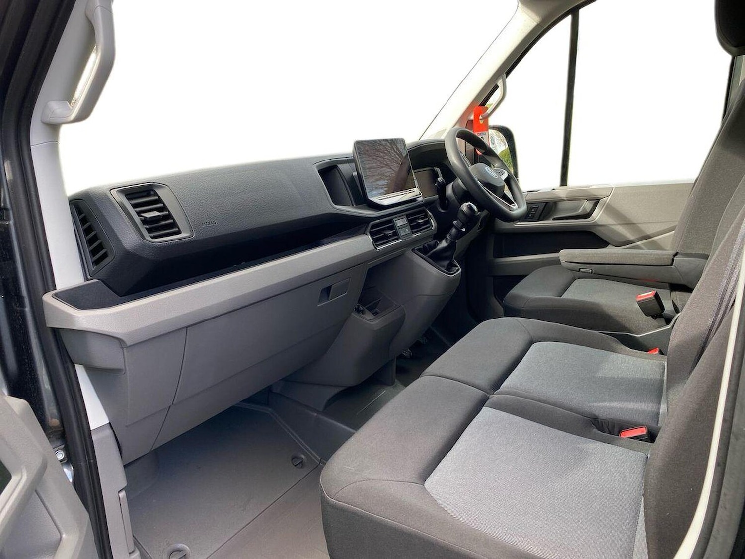 Used Volkswagen Crafter 2025 for sale - 78195430: Photo 2