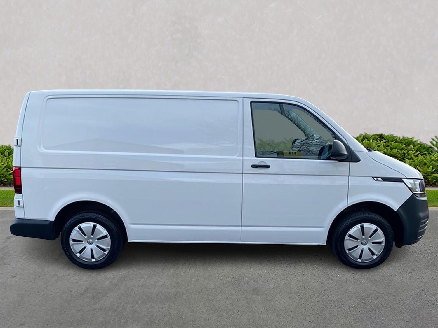Used Volkswagen Transporter 2024 for sale - 76650253: Photo 4