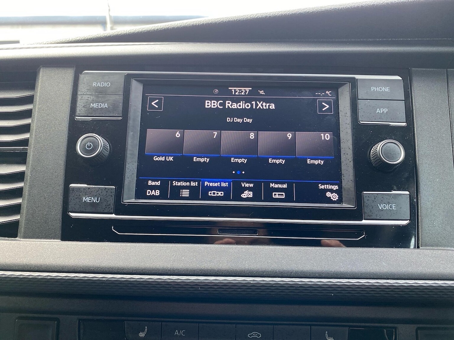 Used Volkswagen Transporter 2024 for sale - 76650253: Photo 9