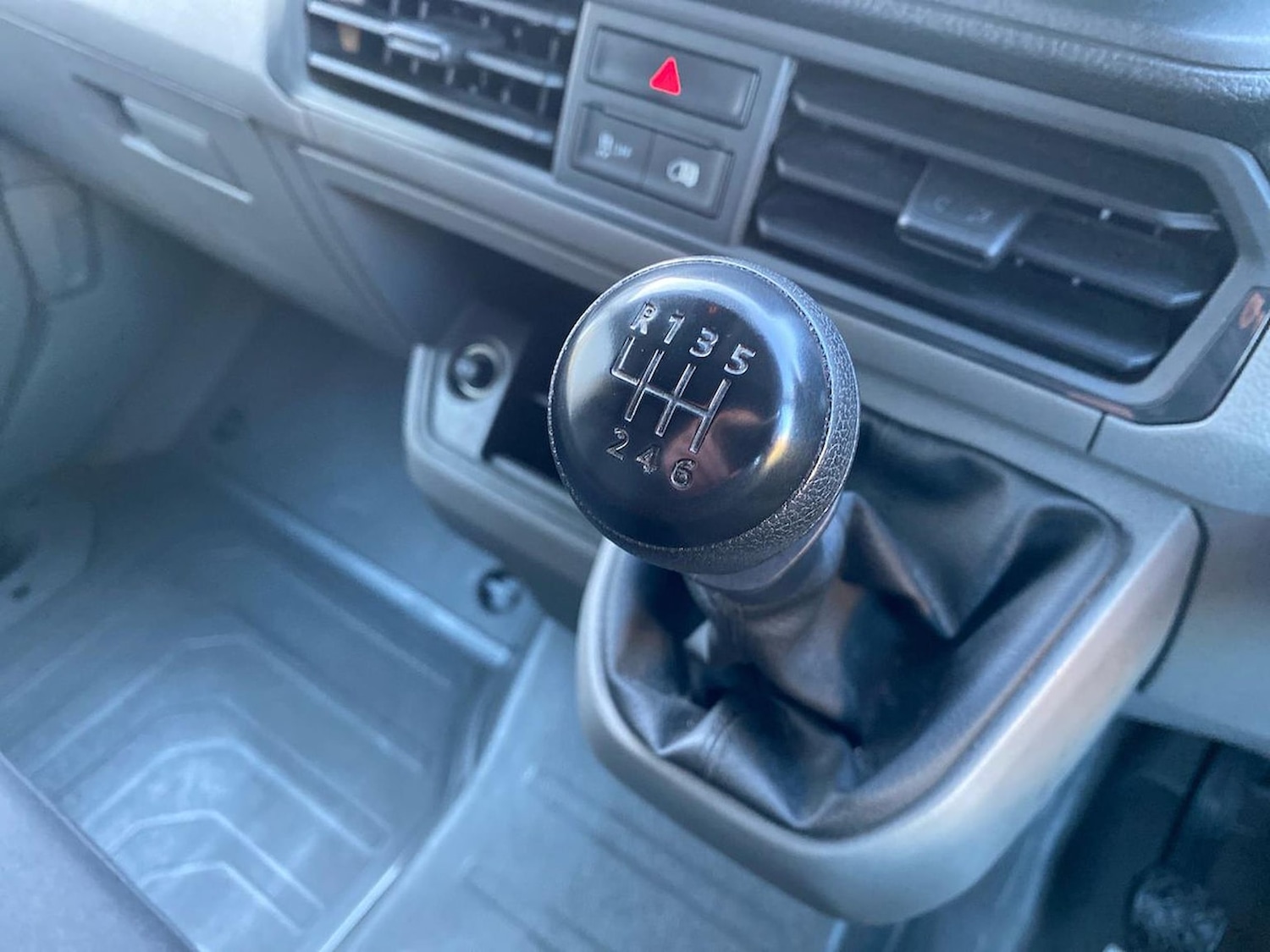 Used Volkswagen Crafter 2024 for sale - 77687986: Photo 20