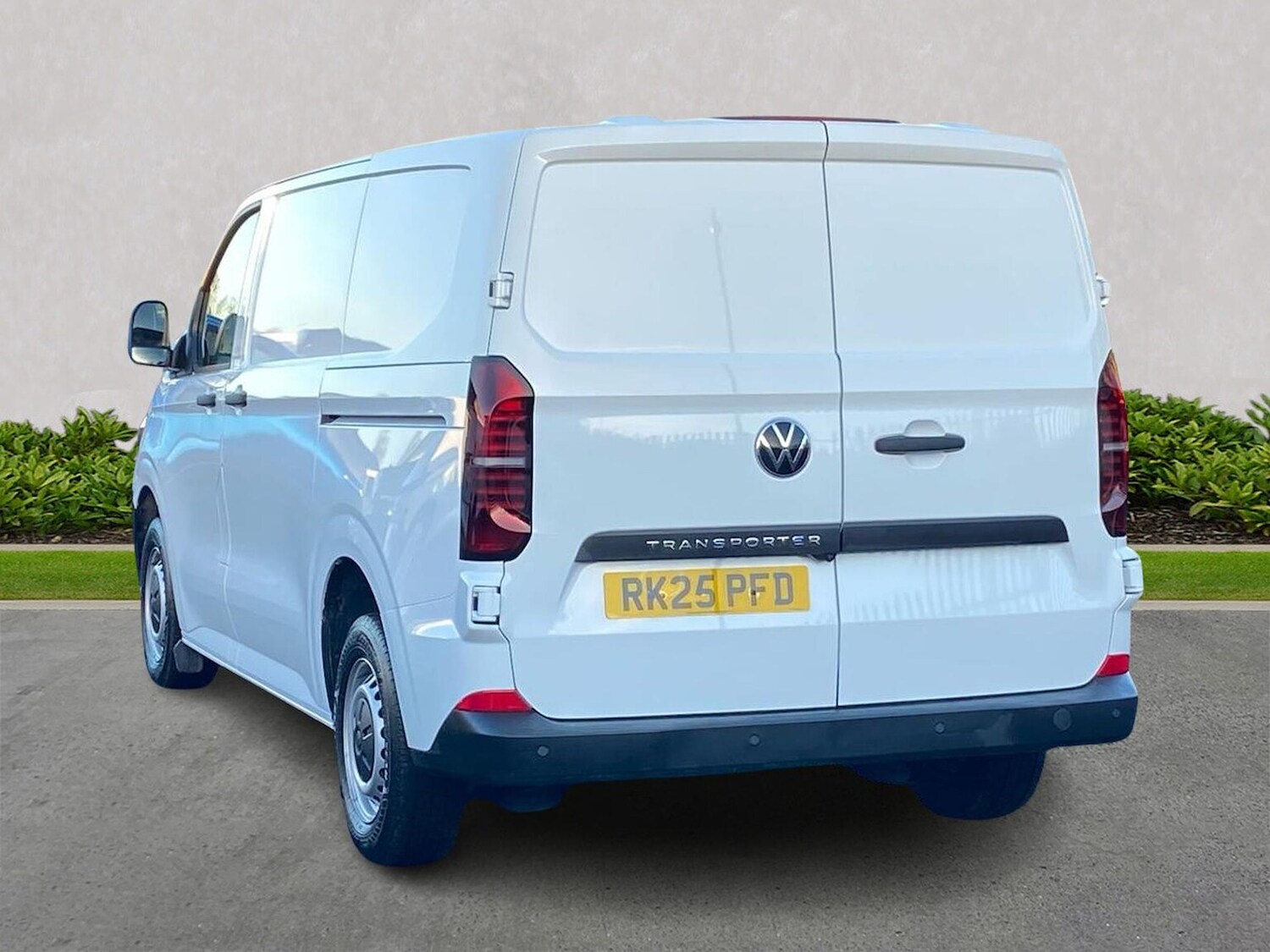 Used Volkswagen Transporter 2025 for sale - 76699522: Photo 5