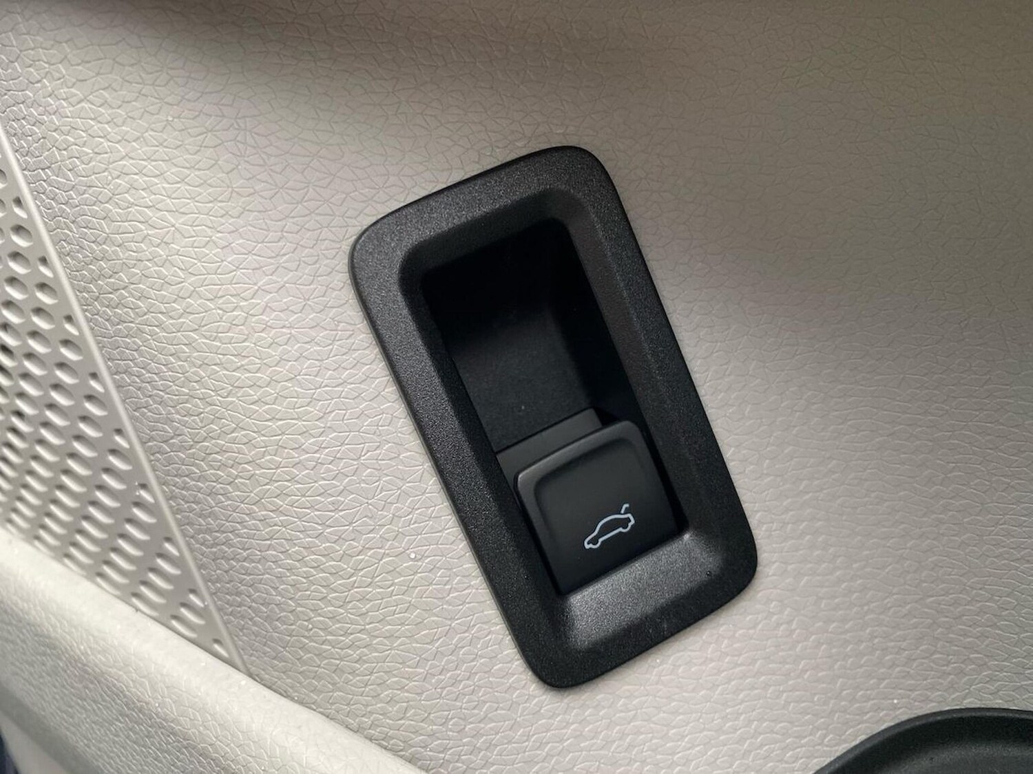 Used Volkswagen ID.Buzz 2025 for sale - 77488610: Photo 31