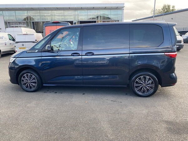 Used Volkswagen Multivan 2024 for sale - 76225065: Photo 27