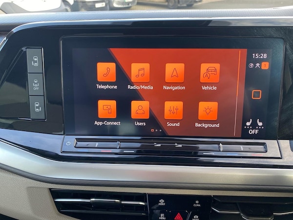 Used Volkswagen Multivan 2024 for sale - 76225065: Photo 9