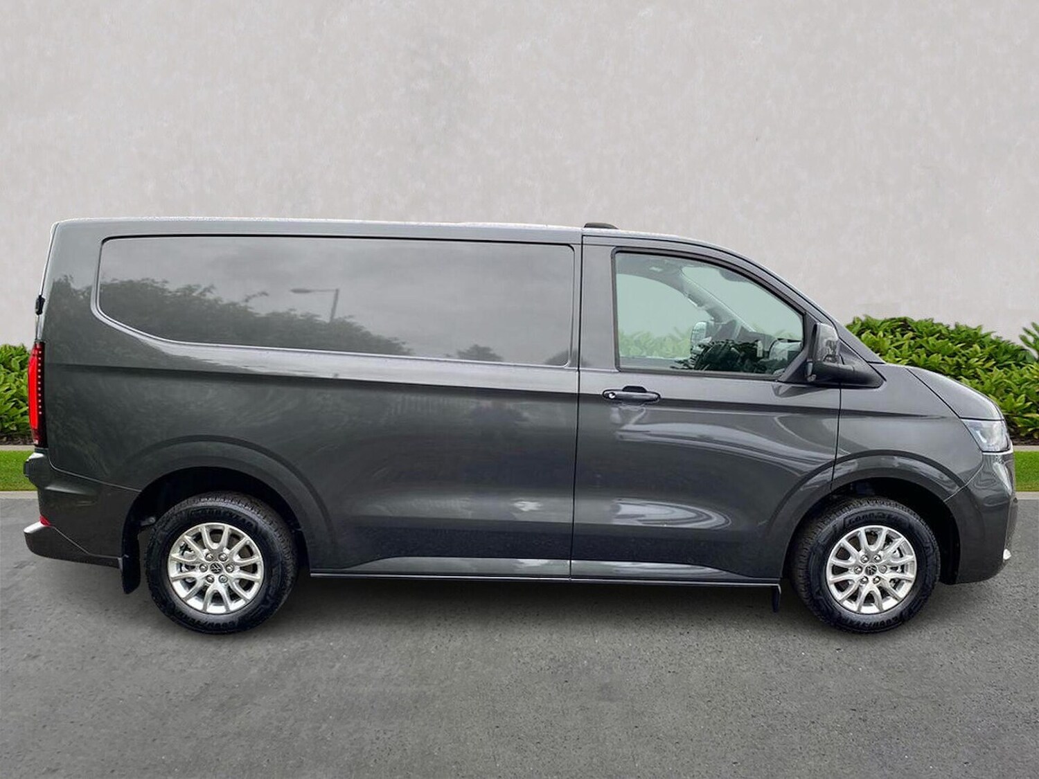 Used Volkswagen Transporter 2025 for sale - 77488695: Photo 4