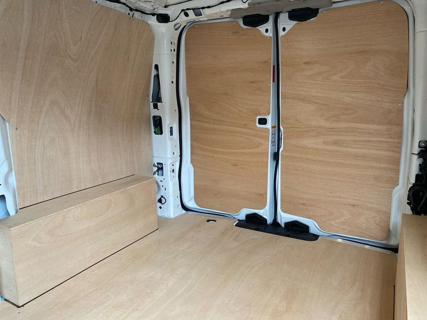 Used Volkswagen Transporter 2025 for sale - 77488718: Photo 10