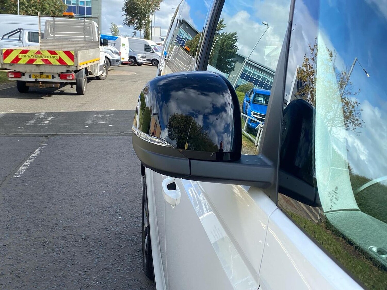 Used Volkswagen ID.Buzz 2025 for sale - 77488668: Photo 17