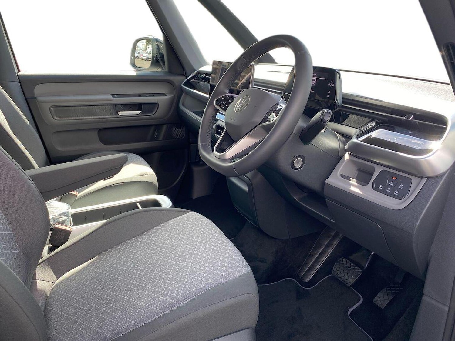 Used Volkswagen ID.Buzz 2025 for sale - 77488668: Photo 2