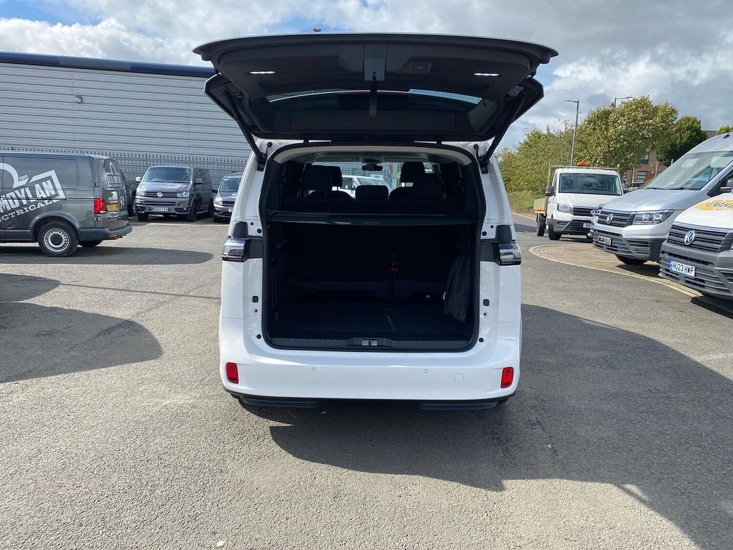 Used Volkswagen ID.Buzz 2025 for sale - 77488668: Photo 24