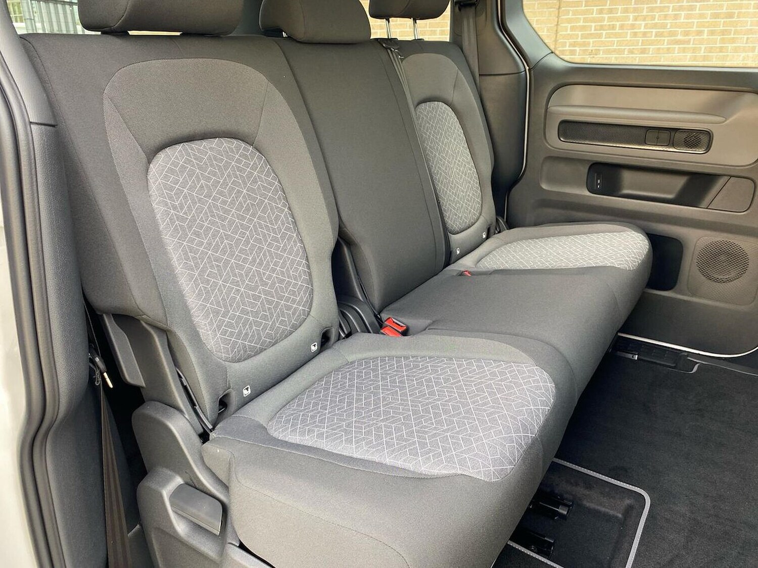 Used Volkswagen ID.Buzz 2025 for sale - 77488668: Photo 28