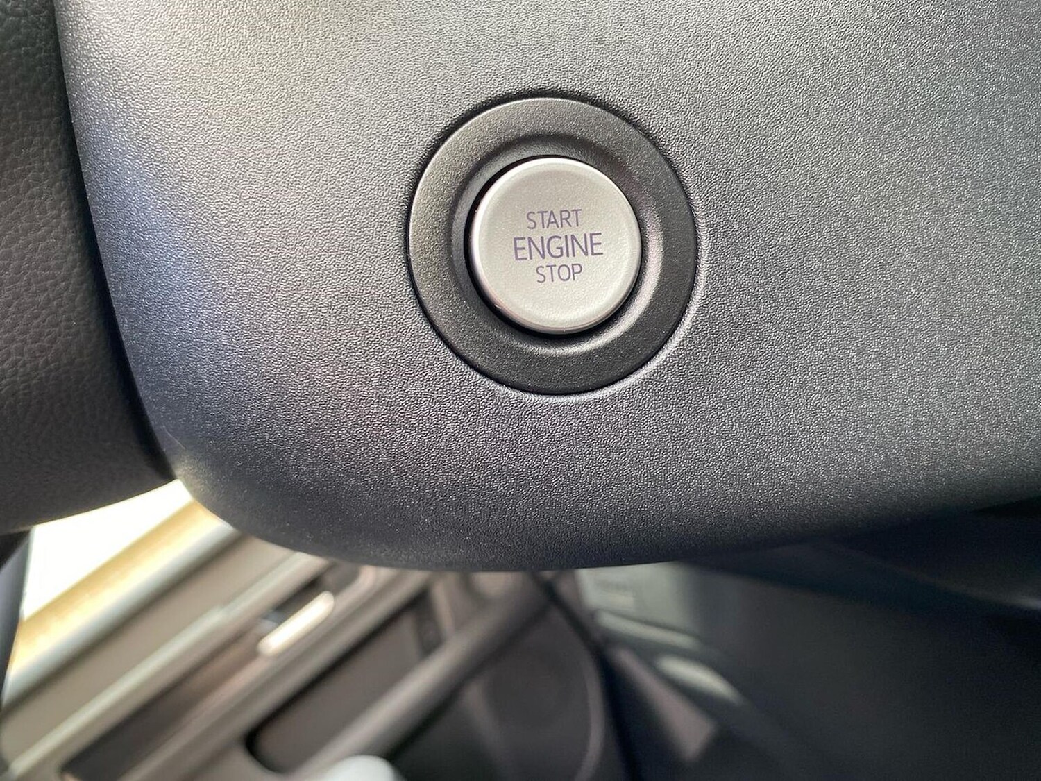 Used Volkswagen ID.Buzz 2025 for sale - 77488668: Photo 30