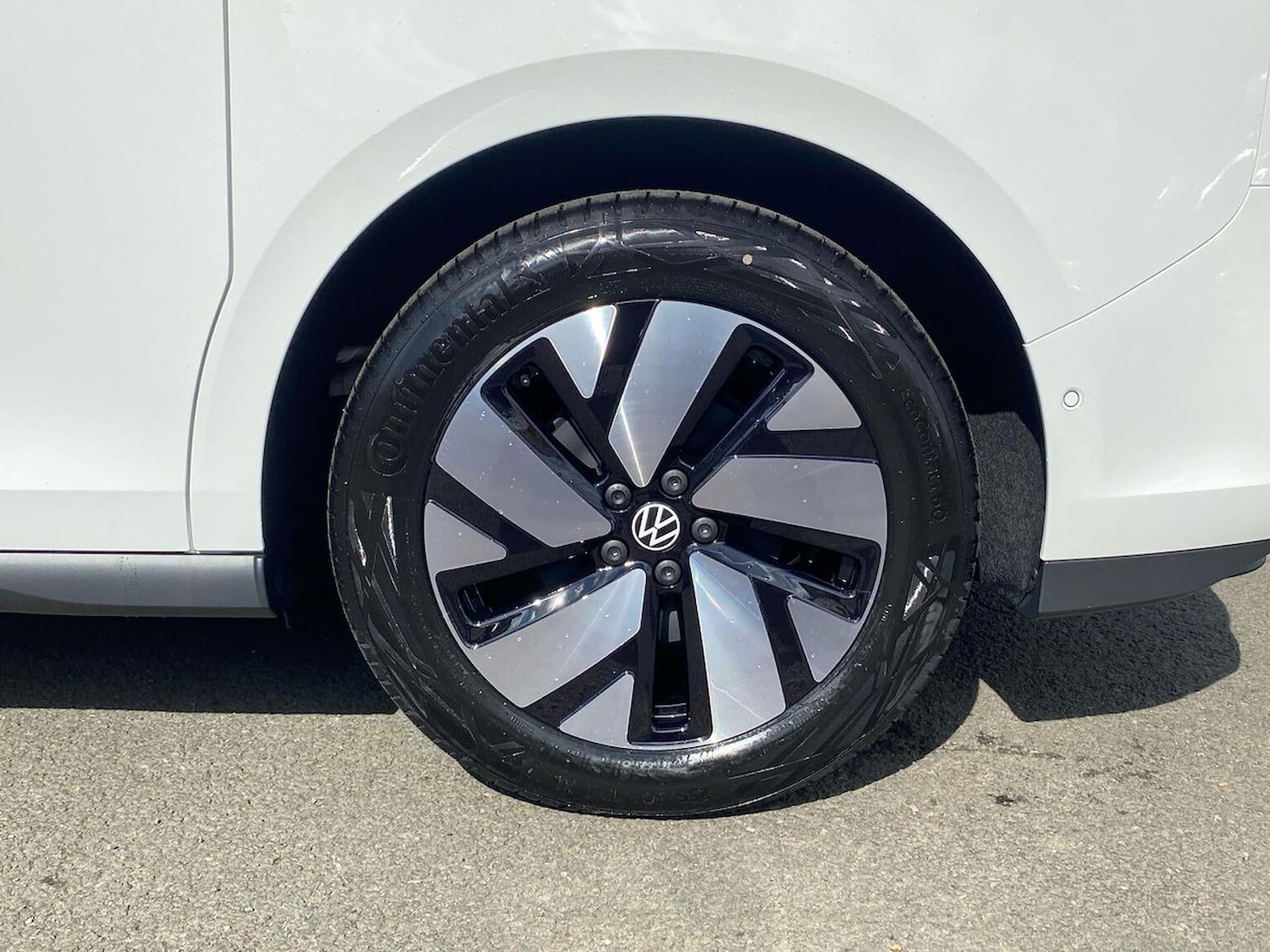 Used Volkswagen ID.Buzz 2025 for sale - 77488668: Photo 5