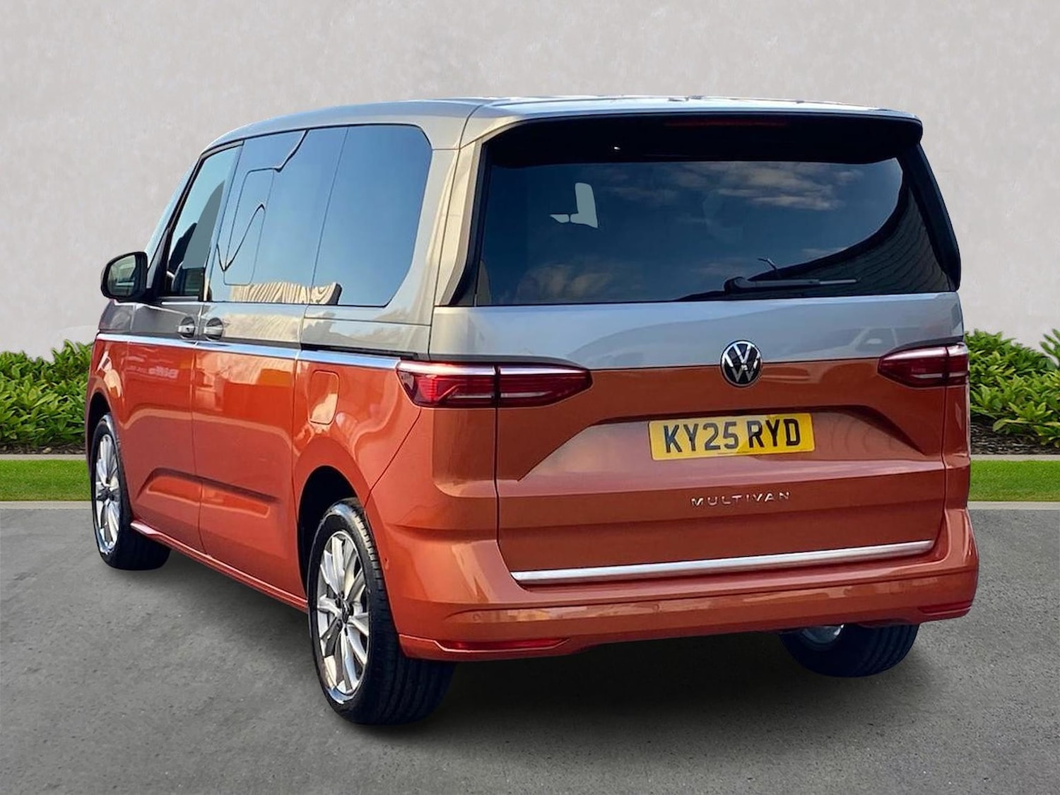 Used Volkswagen Multivan 2025 for sale - 78121893: Photo 5