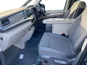 Used Volkswagen Multivan 2024 for sale - 75497725: Photo