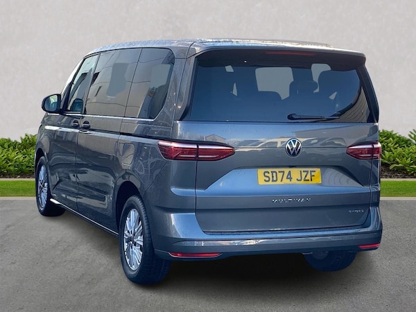 Used Volkswagen Multivan 2024 for sale - 75497725: Photo 3