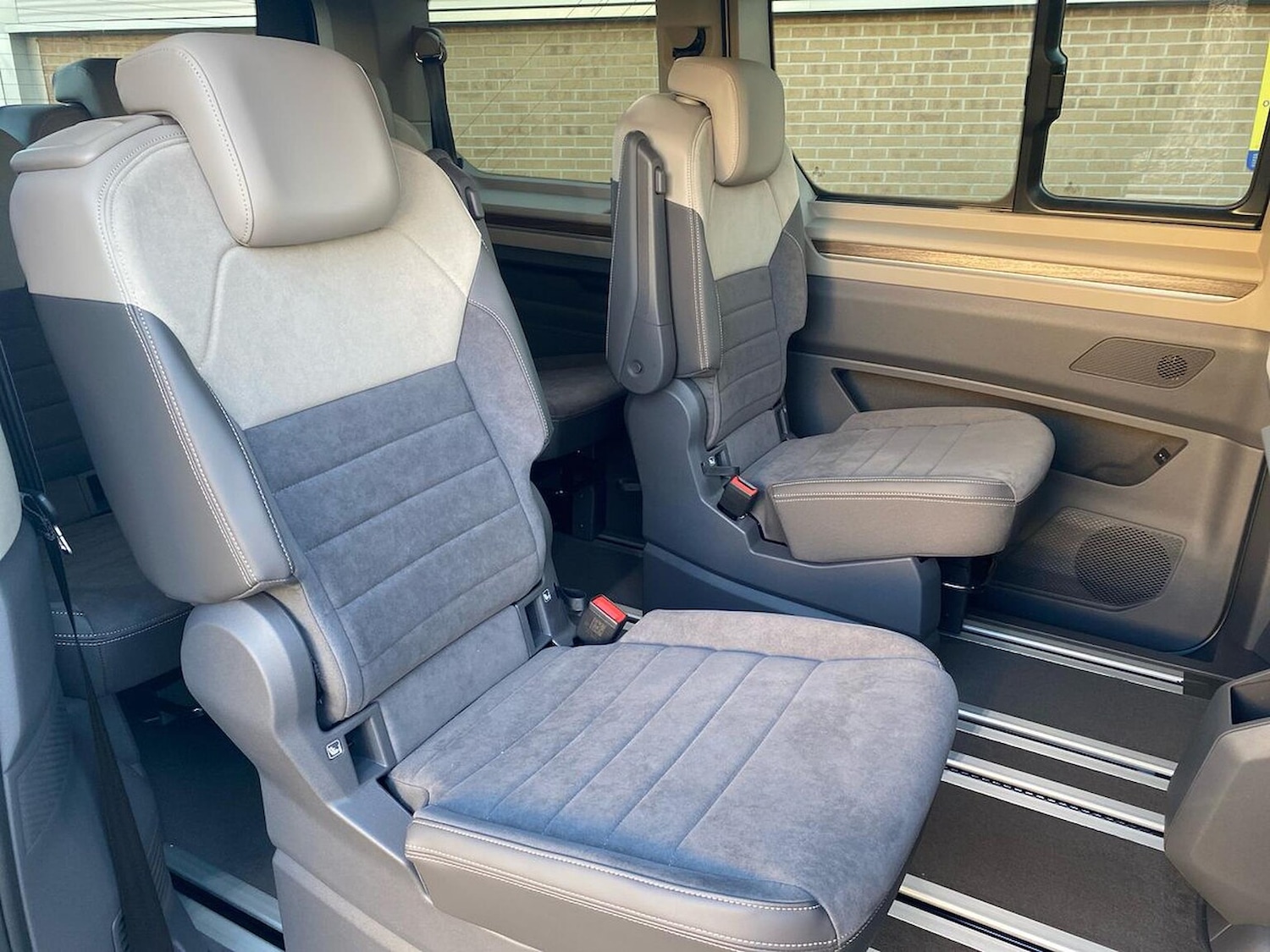 Used Volkswagen Multivan 2025 for sale - 76963544: Photo 33