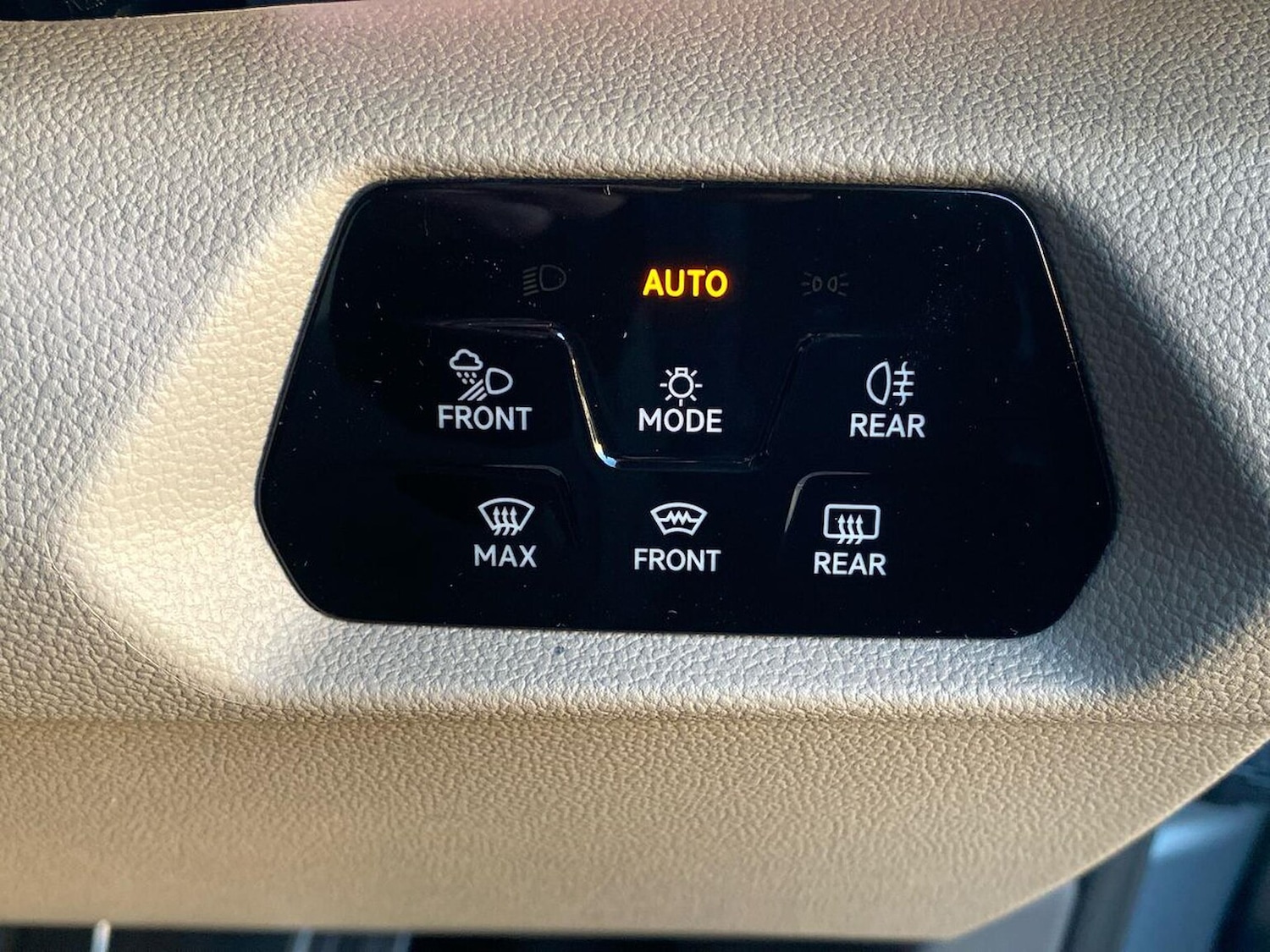 Used Volkswagen Multivan 2025 for sale - 76963544: Photo 35