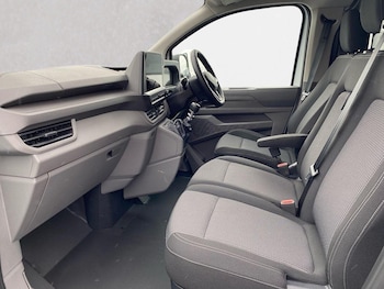 Used Volkswagen Transporter 2025 for sale - 75497950: Photo