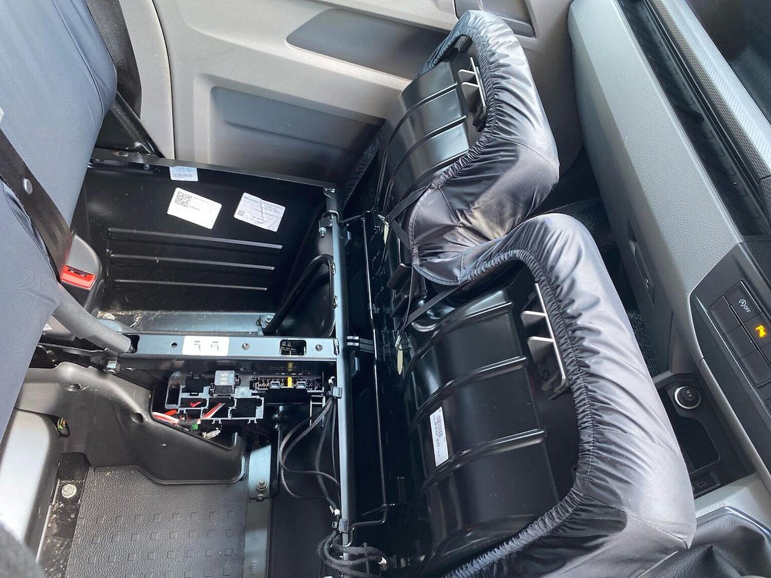 Used Volkswagen Transporter 2024 for sale - 77488699: Photo 30