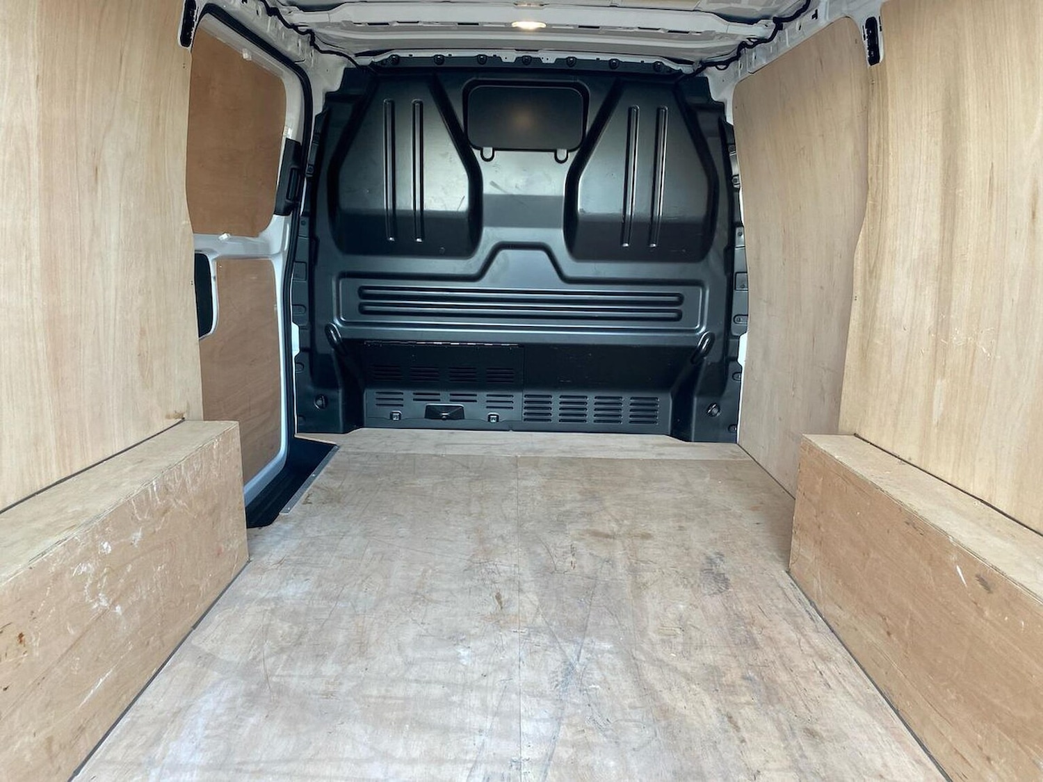 Used Volkswagen Transporter 2025 for sale - 76643548: Photo 11