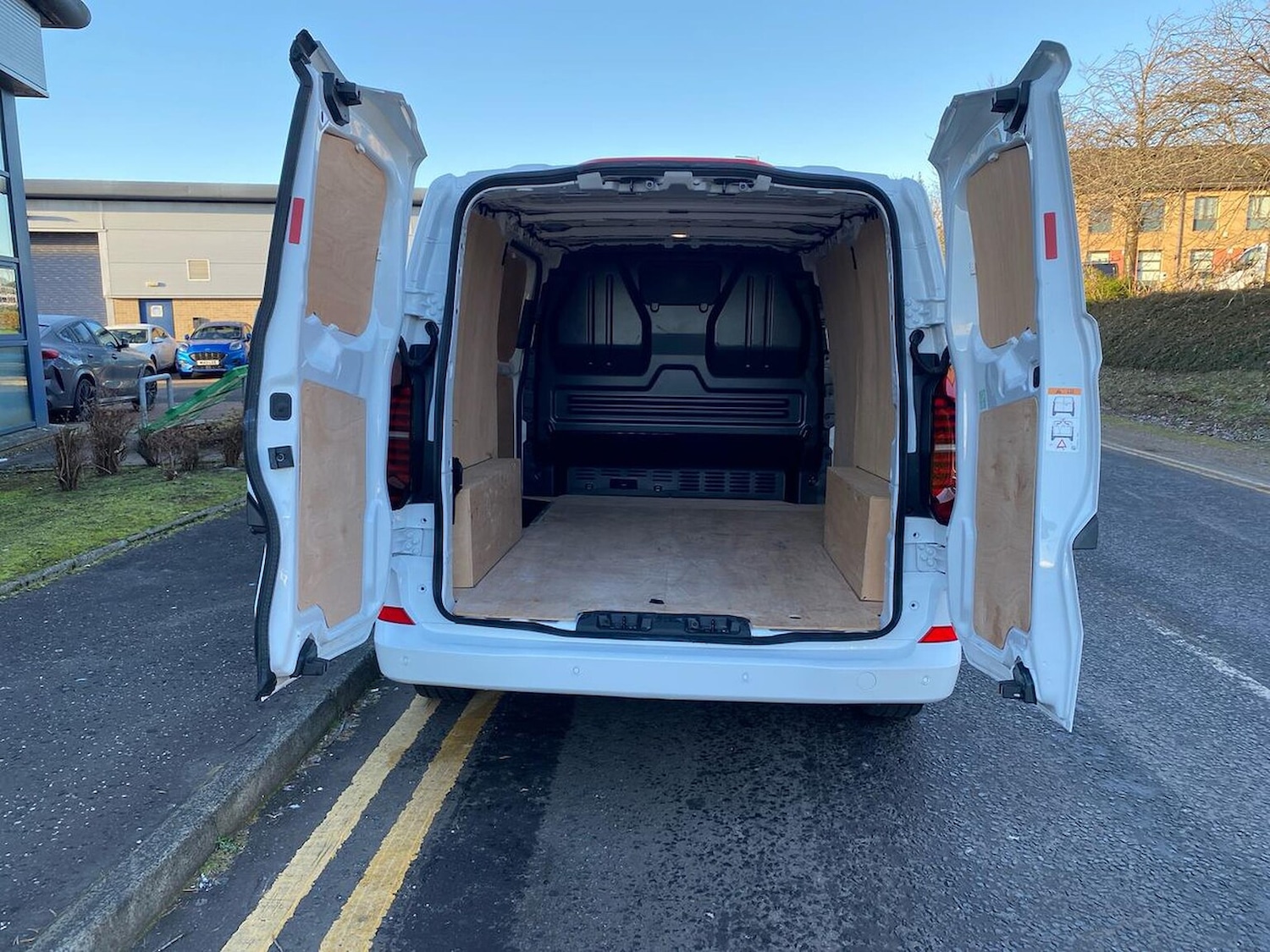 Used Volkswagen Transporter 2025 for sale - 76643548: Photo 24