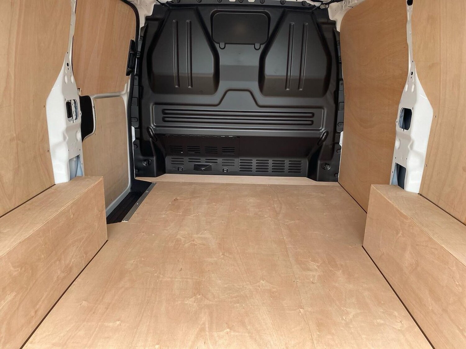 Used Volkswagen Transporter 2025 for sale - 77488742: Photo 11