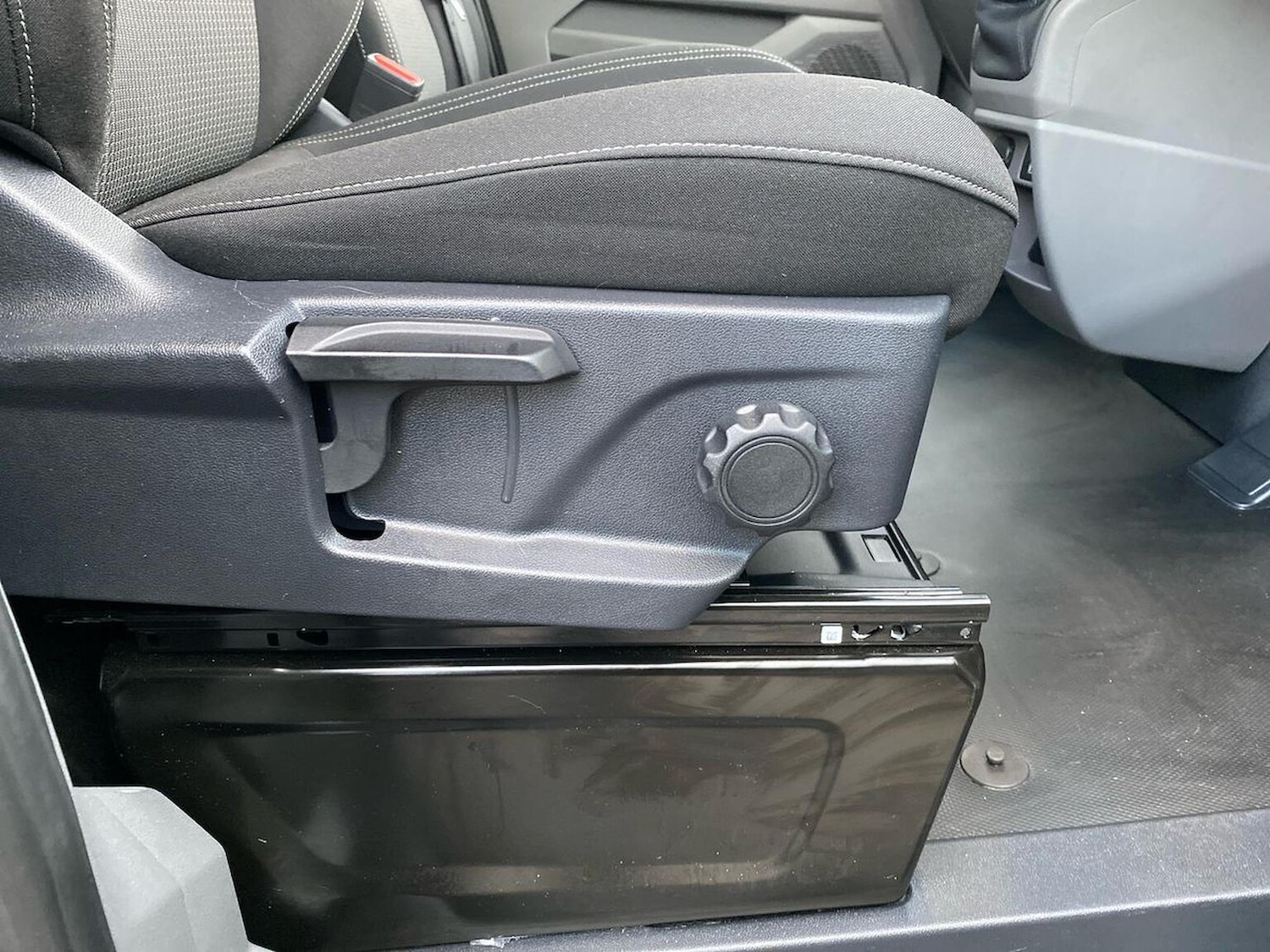 Used Volkswagen Transporter 2025 for sale - 76605535: Photo 30