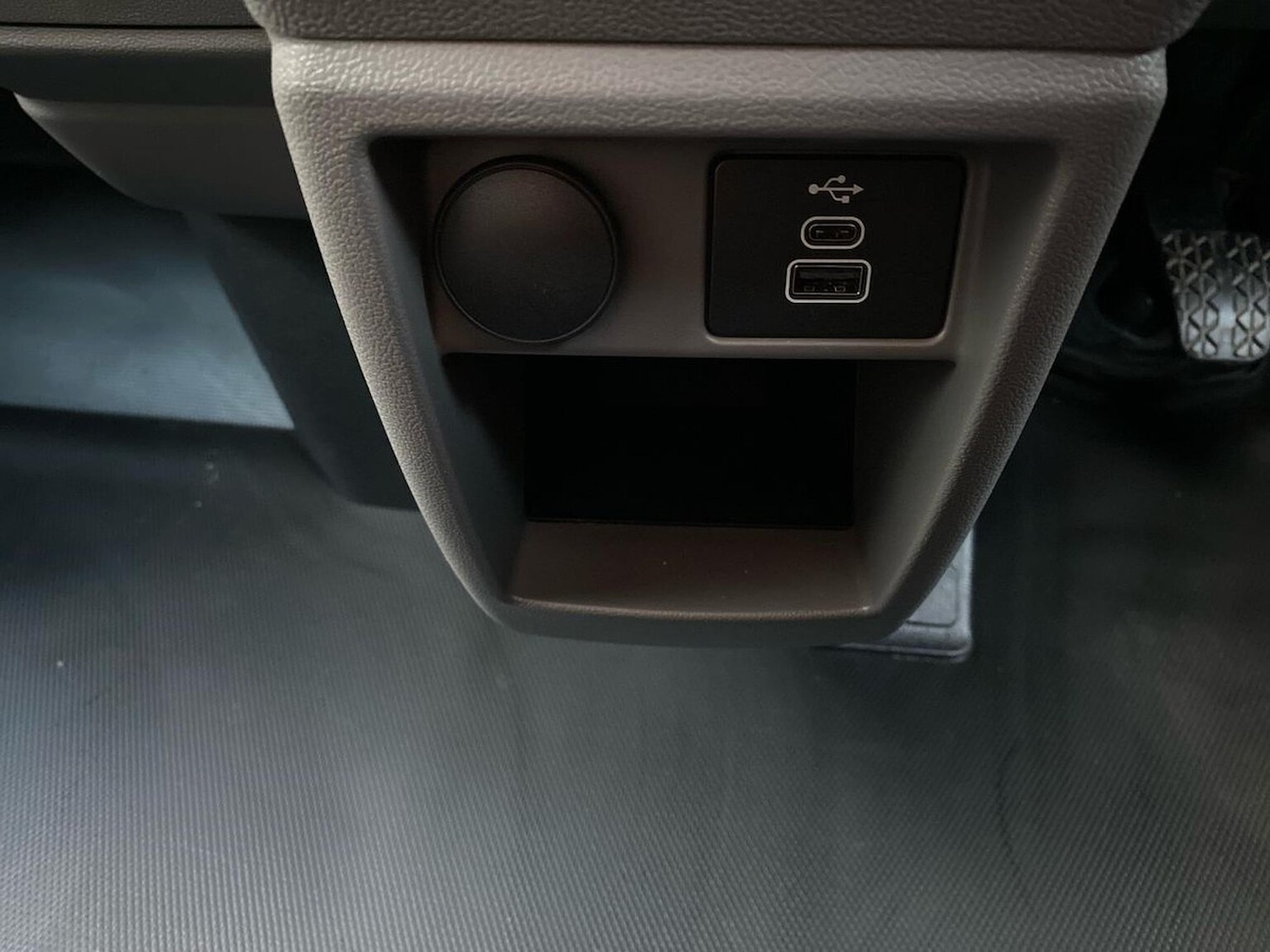 Used Volkswagen Transporter 2025 for sale - 76605535: Photo 35