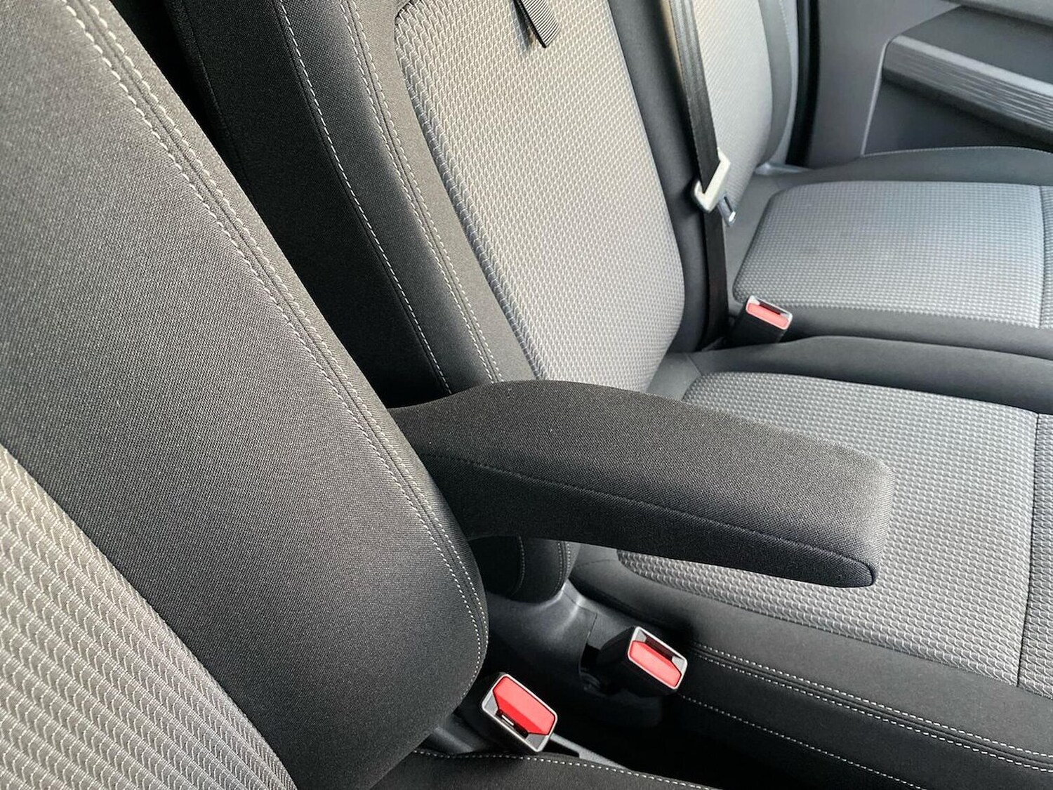 Used Volkswagen Transporter 2025 for sale - 76605535: Photo 39