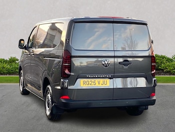 Used Volkswagen Transporter 2025 for sale - 76605535: Photo