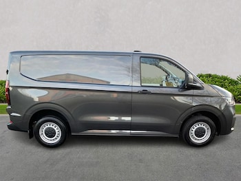 Used Volkswagen Transporter 2025 for sale - 76605535: Photo