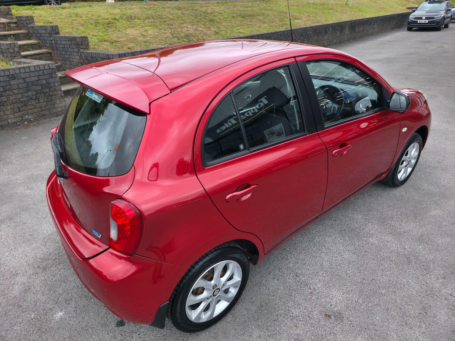 Vehicle 8