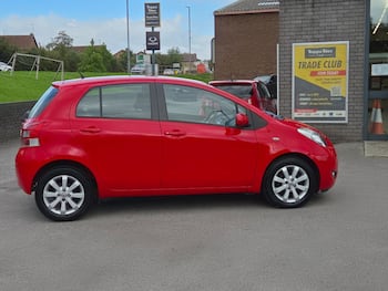 Used Toyota Yaris 2011 for sale - 79865526: Photo