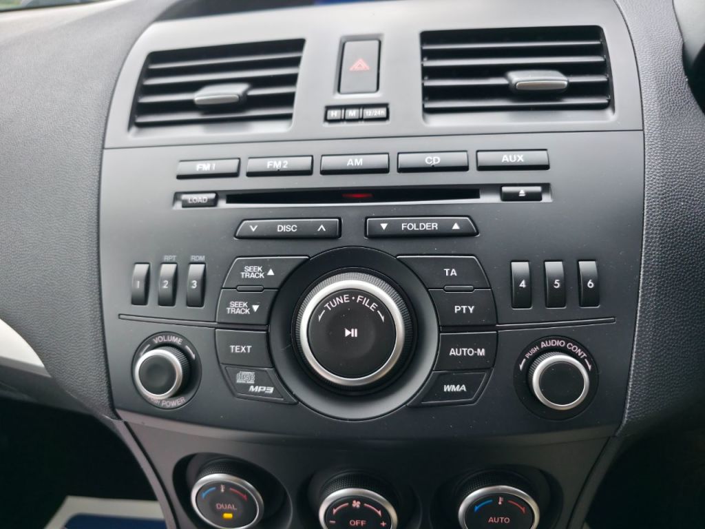 Used Mazda Mazda3 2013 for sale - 76553655: Photo 15