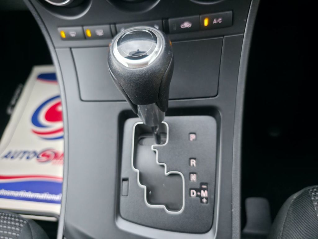 Used Mazda Mazda3 2013 for sale - 76553655: Photo 18