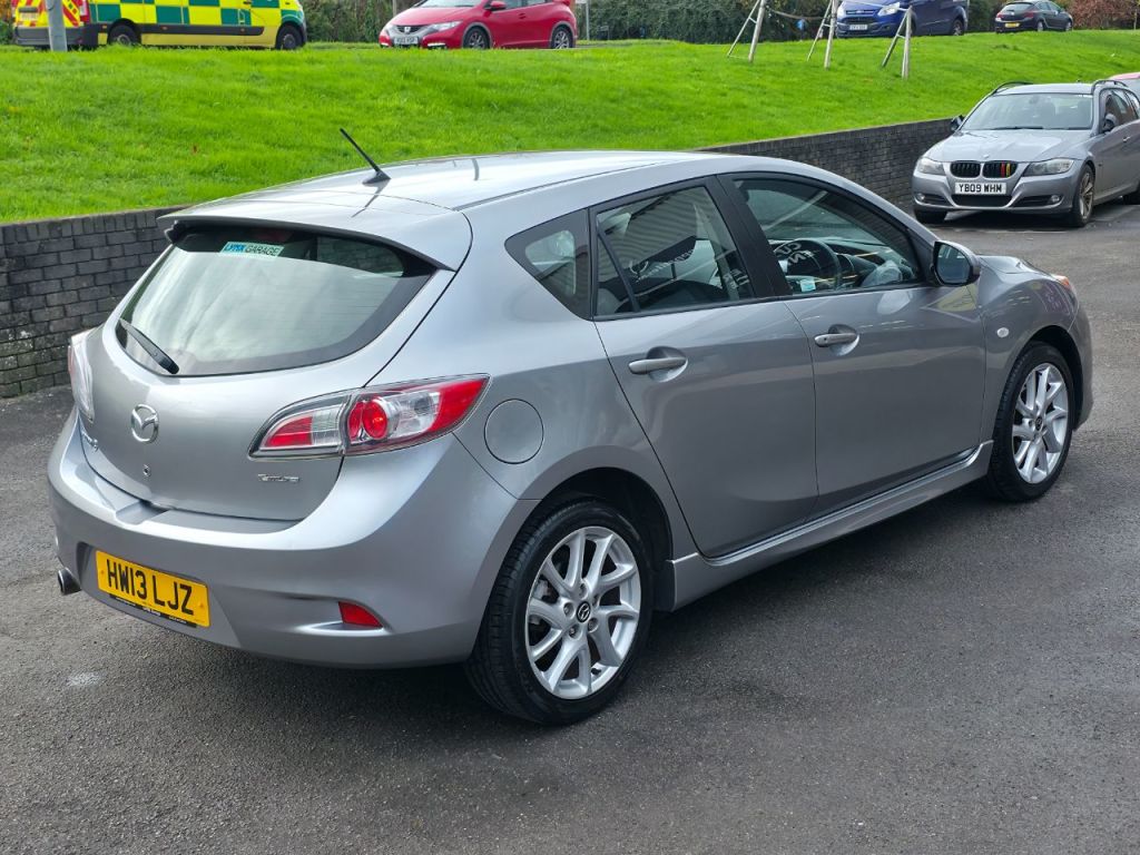 Used Mazda Mazda3 2013 for sale - 76553655: Photo 9