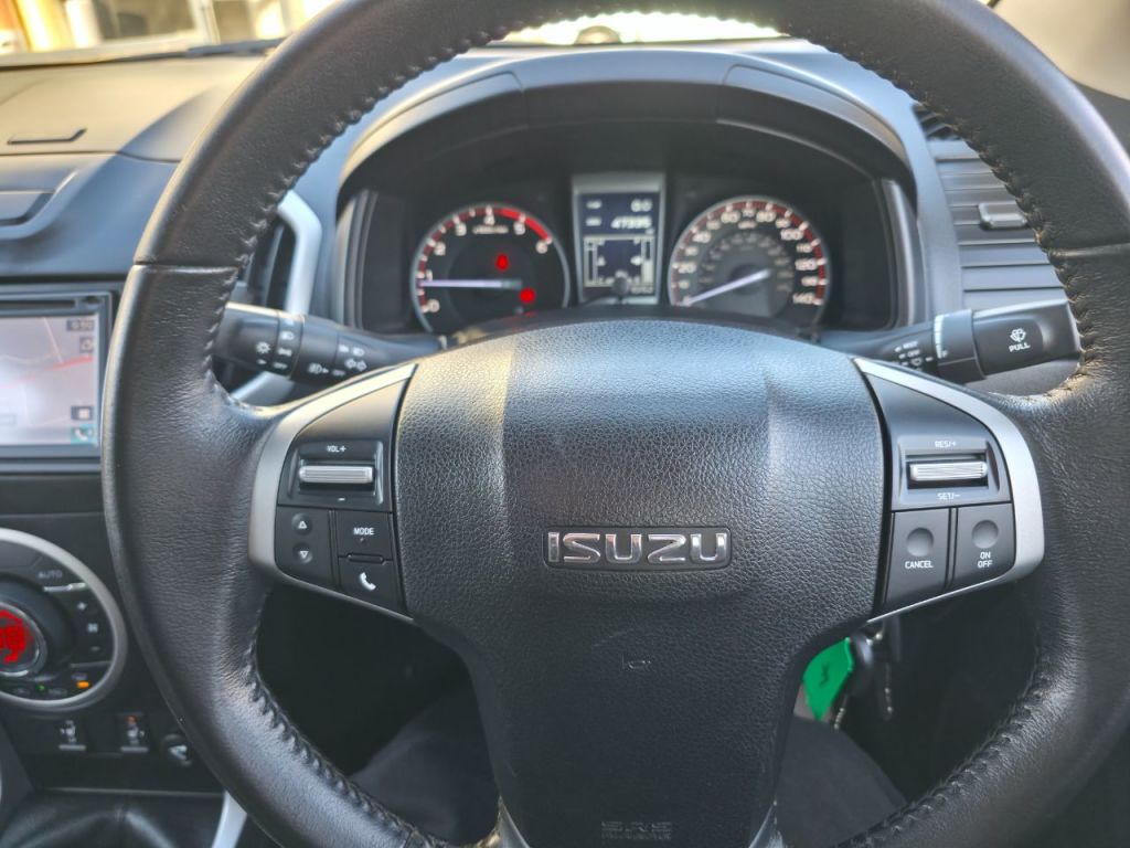 Used Isuzu D-Max 2014 for sale - 77233911: Photo 14