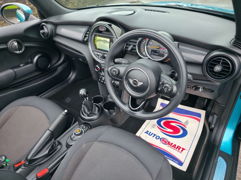 Used MINI Convertible 2016 for sale - 77607965: Photo 13