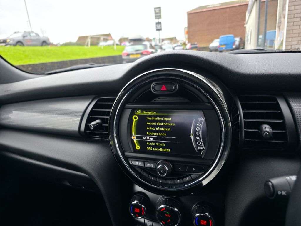 Used MINI Convertible 2016 for sale - 77607965: Photo 16