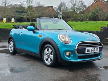 MINI Convertible feature image