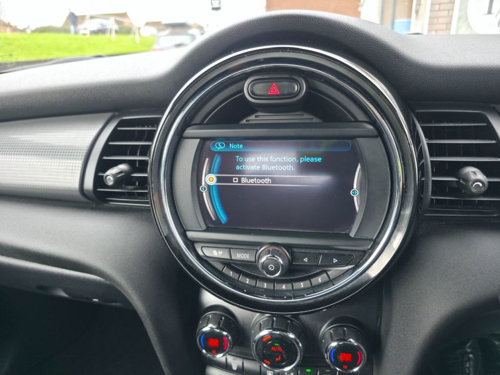 Used MINI Convertible 2016 for sale - 77607965: Photo 24