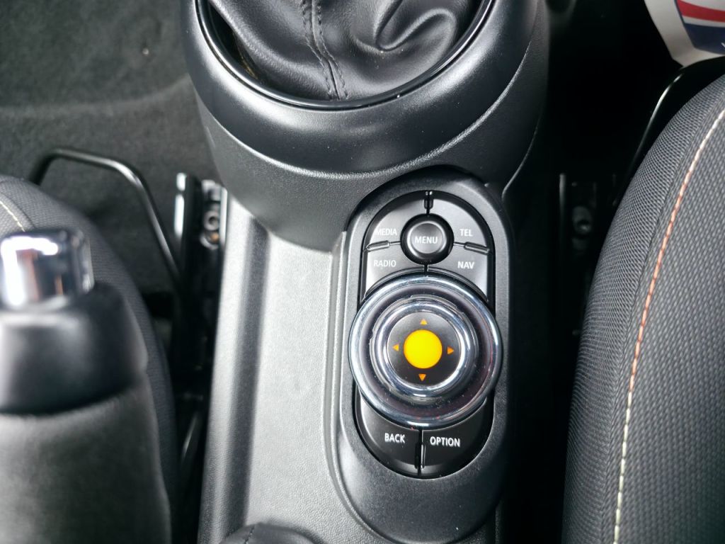 Used MINI Convertible 2016 for sale - 77607965: Photo 30