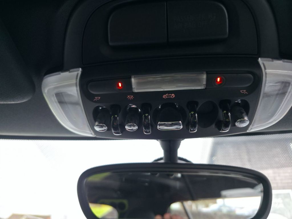 Used MINI Convertible 2016 for sale - 77607965: Photo 31